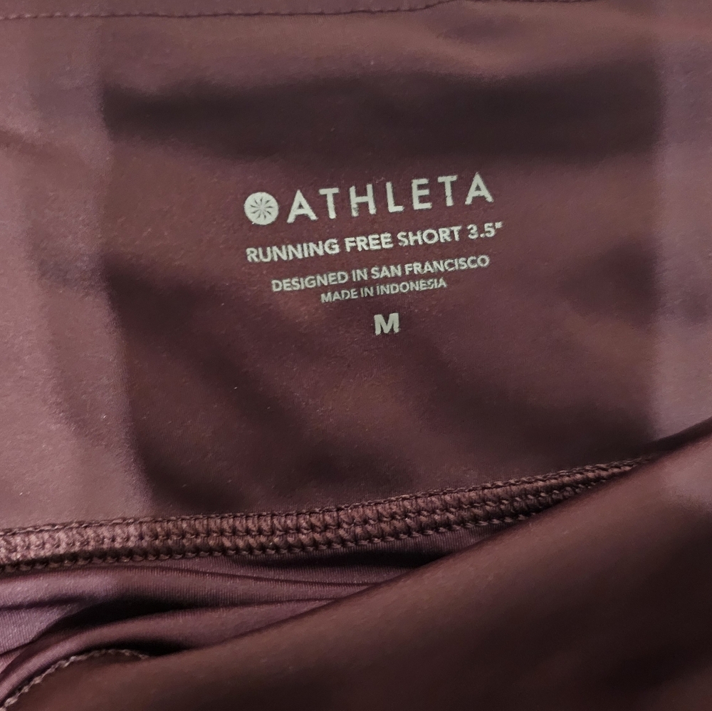 Women's Athleta Shorts - Burgundy and Red Size Medium - Picture 2 of 4